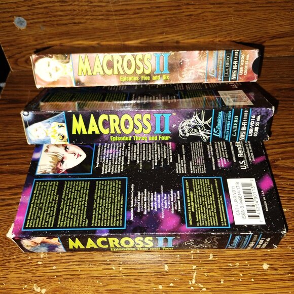 Super Dimensional Fortress Macross II 3-tape VHS Bundle (US Renditions, Dubbed) - Picture 4 of 6